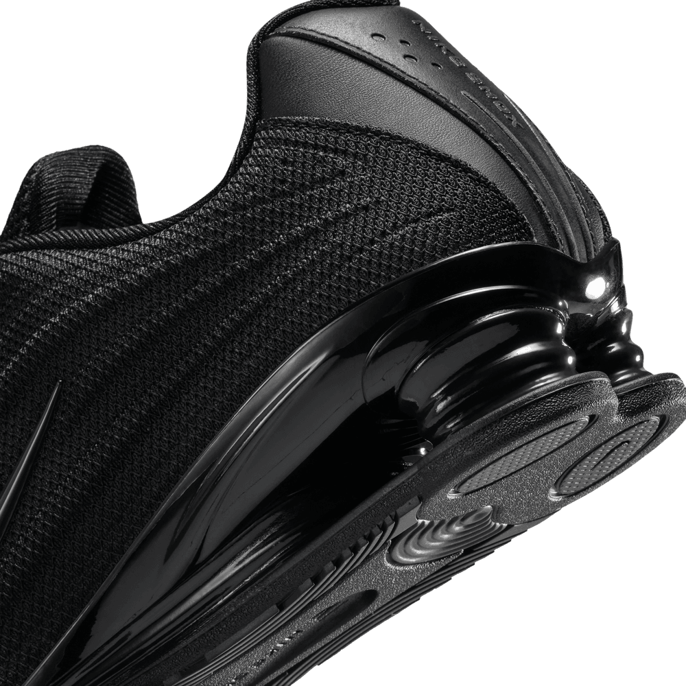 W Shox Z 'Black University Red'