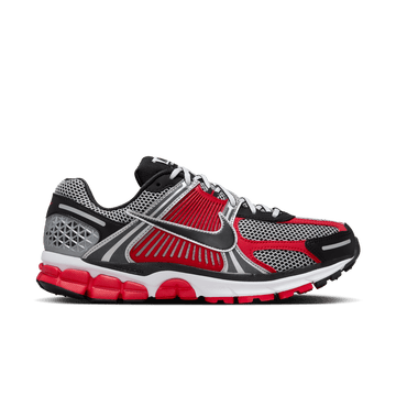 Zoom Vomero 5 'Metallic Silver University Red'