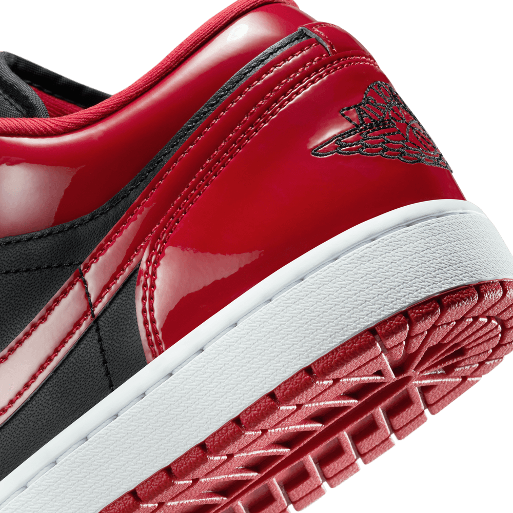 Air Jordan 1 Low SE 'Patent Varsity Red Black'