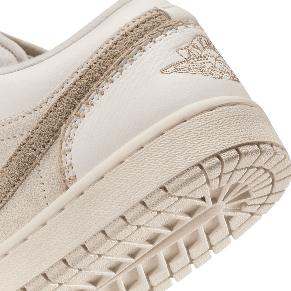 W Air Jordan 1 Low 'Hemp'