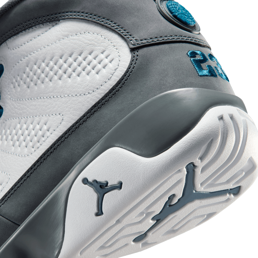 Air Jordan 9 Retro 'Flint Grey'