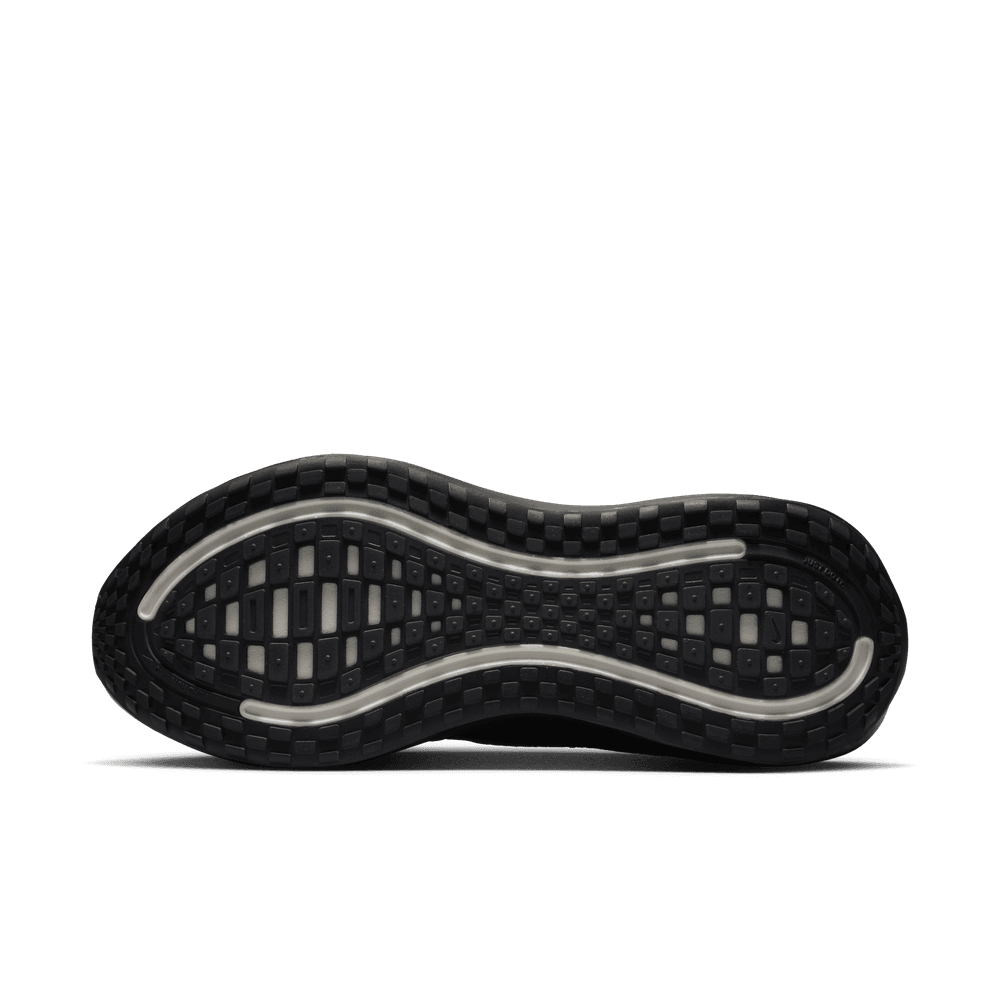 Vomero Plus 'Triple Black'