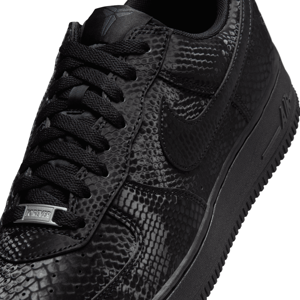 Kobe Bryant x Air Force 1 Low 'Triple Black'