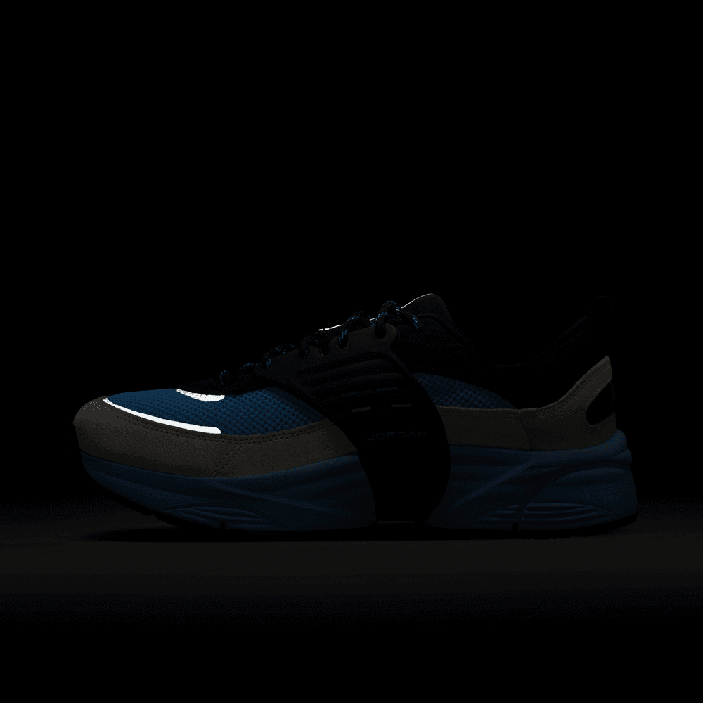 Jordan Trunner O/S 'Psychic Blue'