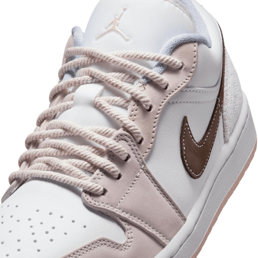 W Air Jordan 1 Low 'Coral Reef'