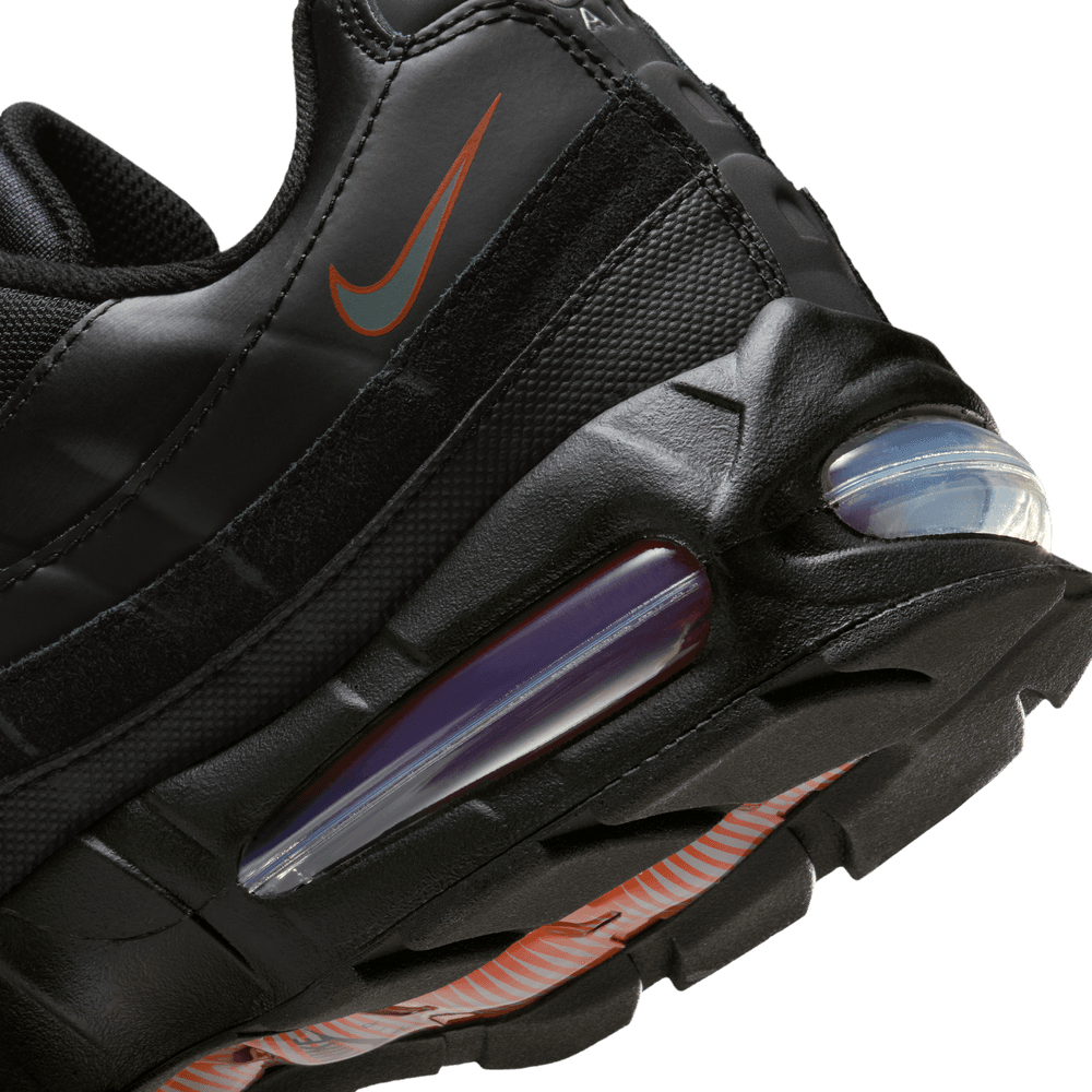 Air Max 95 'Black University Red'