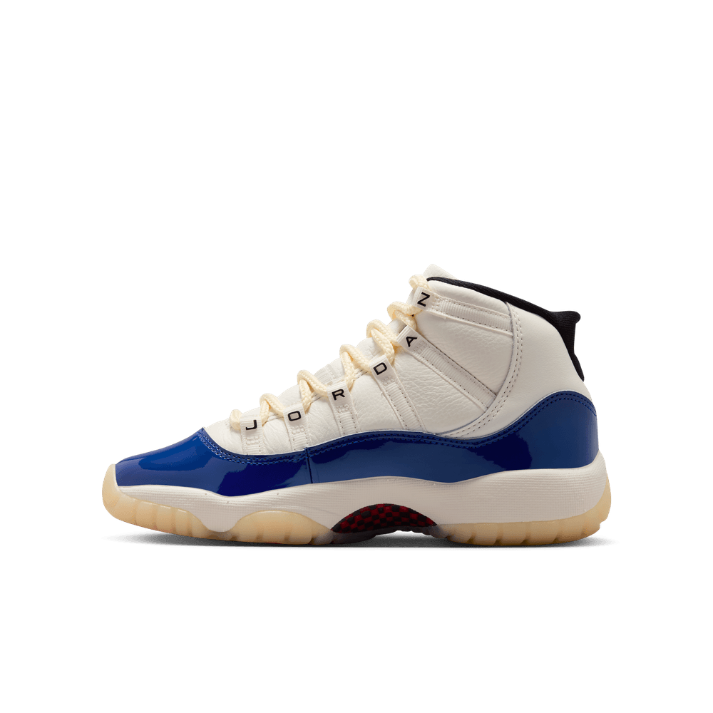 Air Jordan 11 Retro GS 'Rare Air'