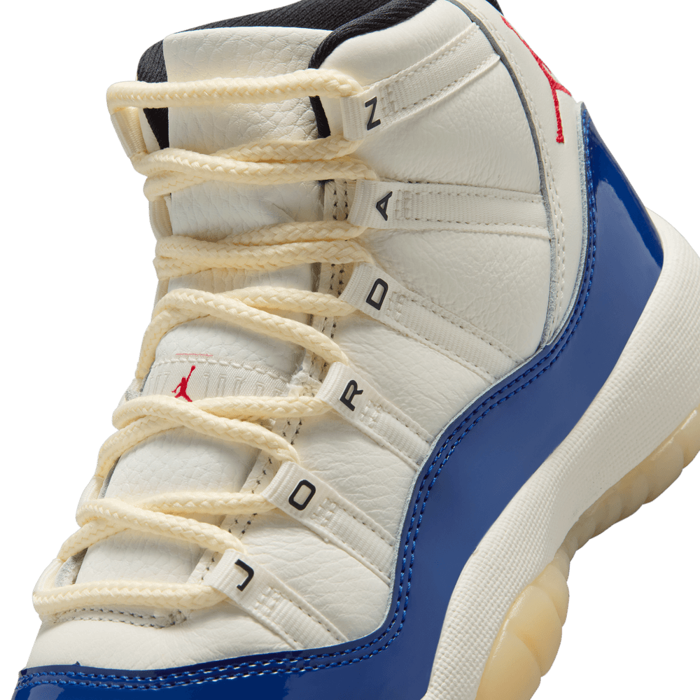 Air Jordan 11 Retro GS 'Rare Air'