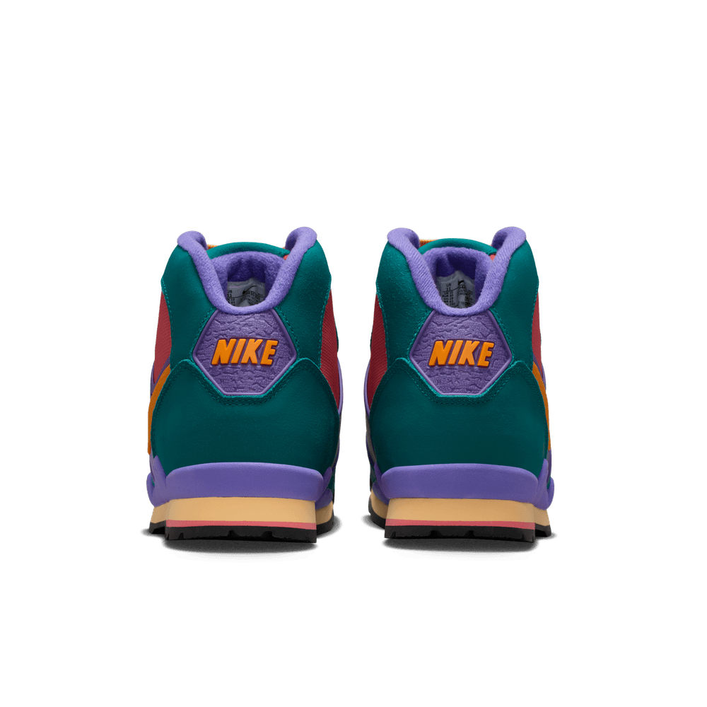 Air Baltoro 'Bright Spruce Kumquat'