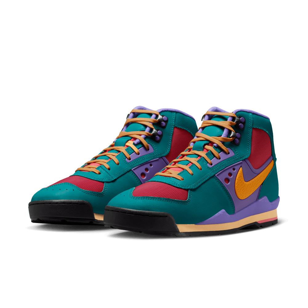 Air Baltoro 'Bright Spruce Kumquat'