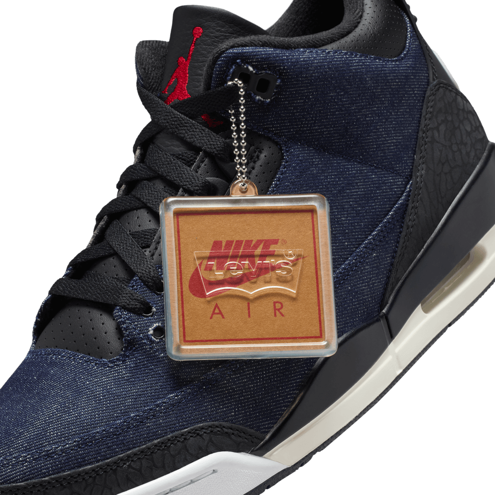 Levi's x Air Jordan 3 Retro SP 'Denim Blue' – TAKOUT® Levi's x Air Jordan 3 Retro SP 'Denim Blue' – TAKOUT®