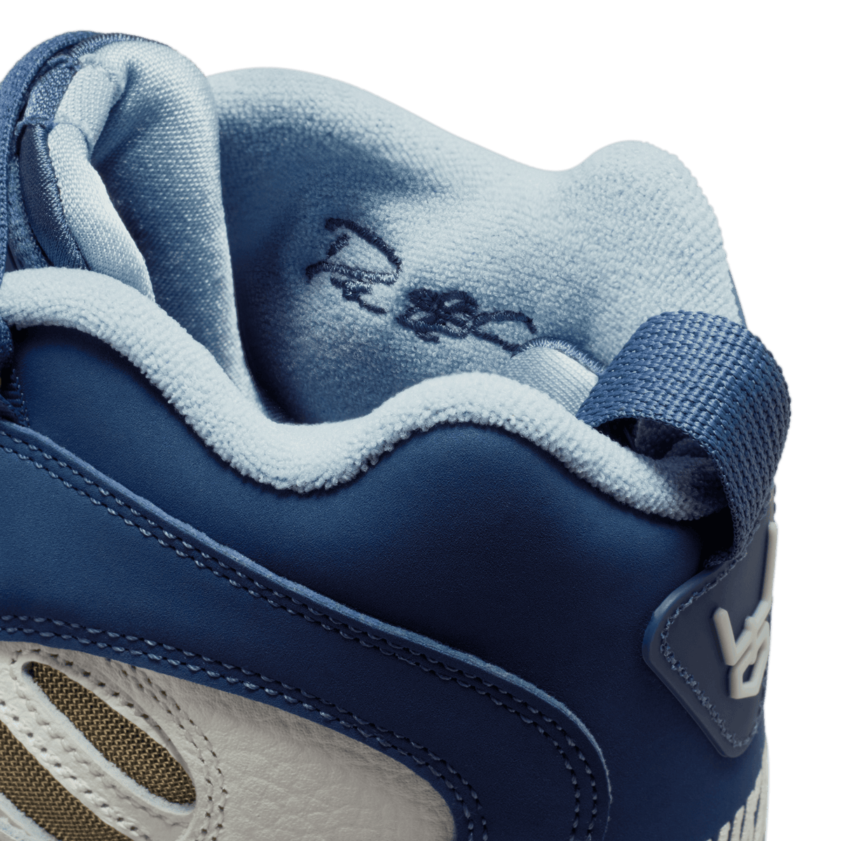 Air Diamond Turf 2 'Royals'