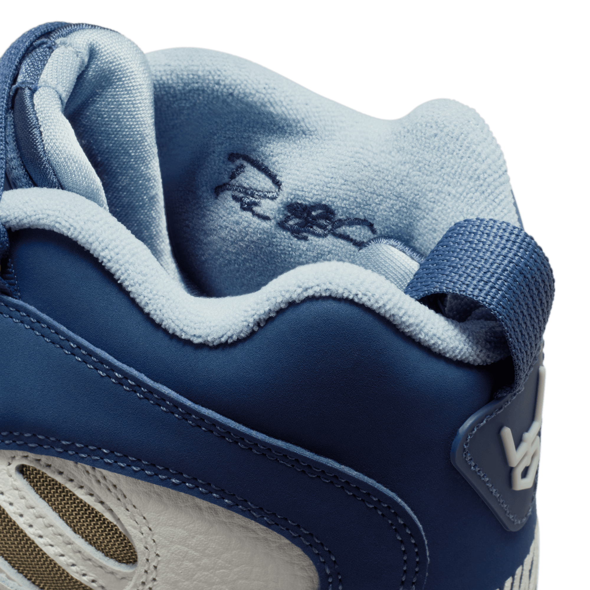 Air Diamond Turf 2 'Royals'