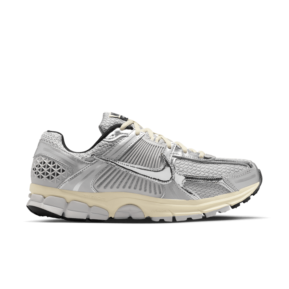 Air Zoom Vomero 5 'Grey Fog Chrome'