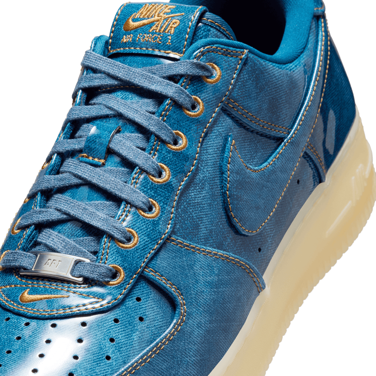 Air Force 1 Low Retro 'Patent Denim'
