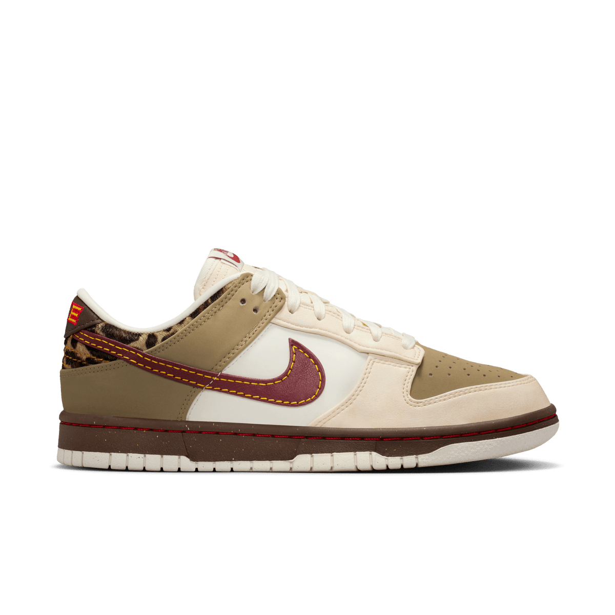 W Dunk Low 'Khaki Team Red'