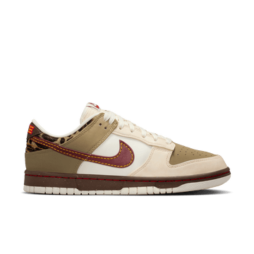 W Dunk Low 'Khaki Team Red'