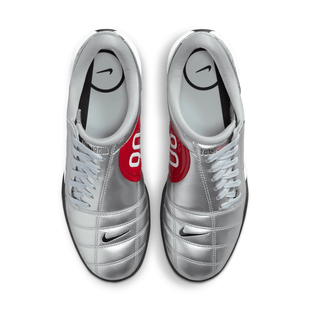 W Total 90 'Metallic Silver Red'