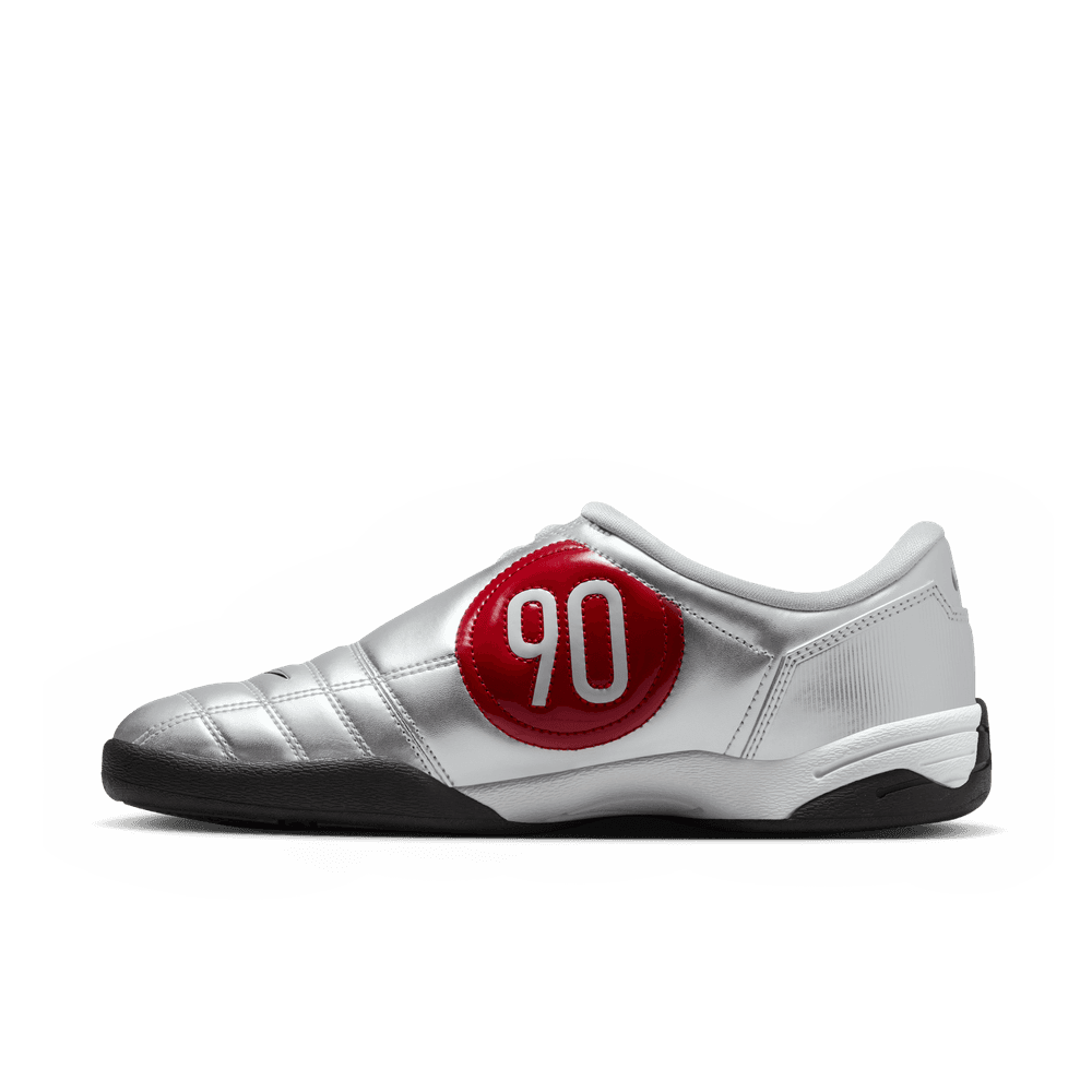W Total 90 'Metallic Silver Red'