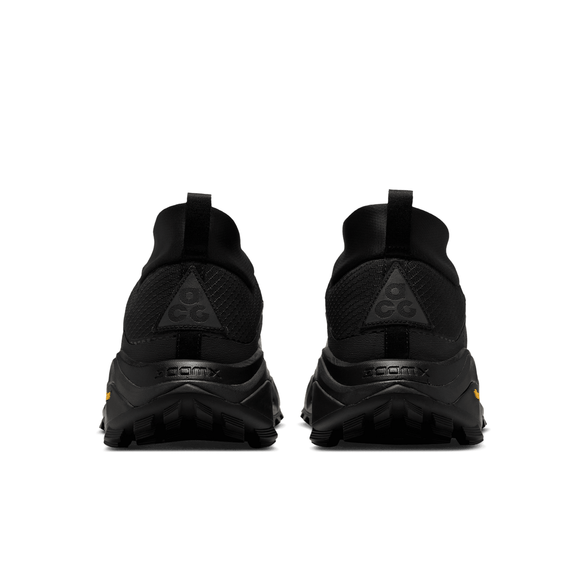 ACG Zegama Hike 'Black Anthracite'