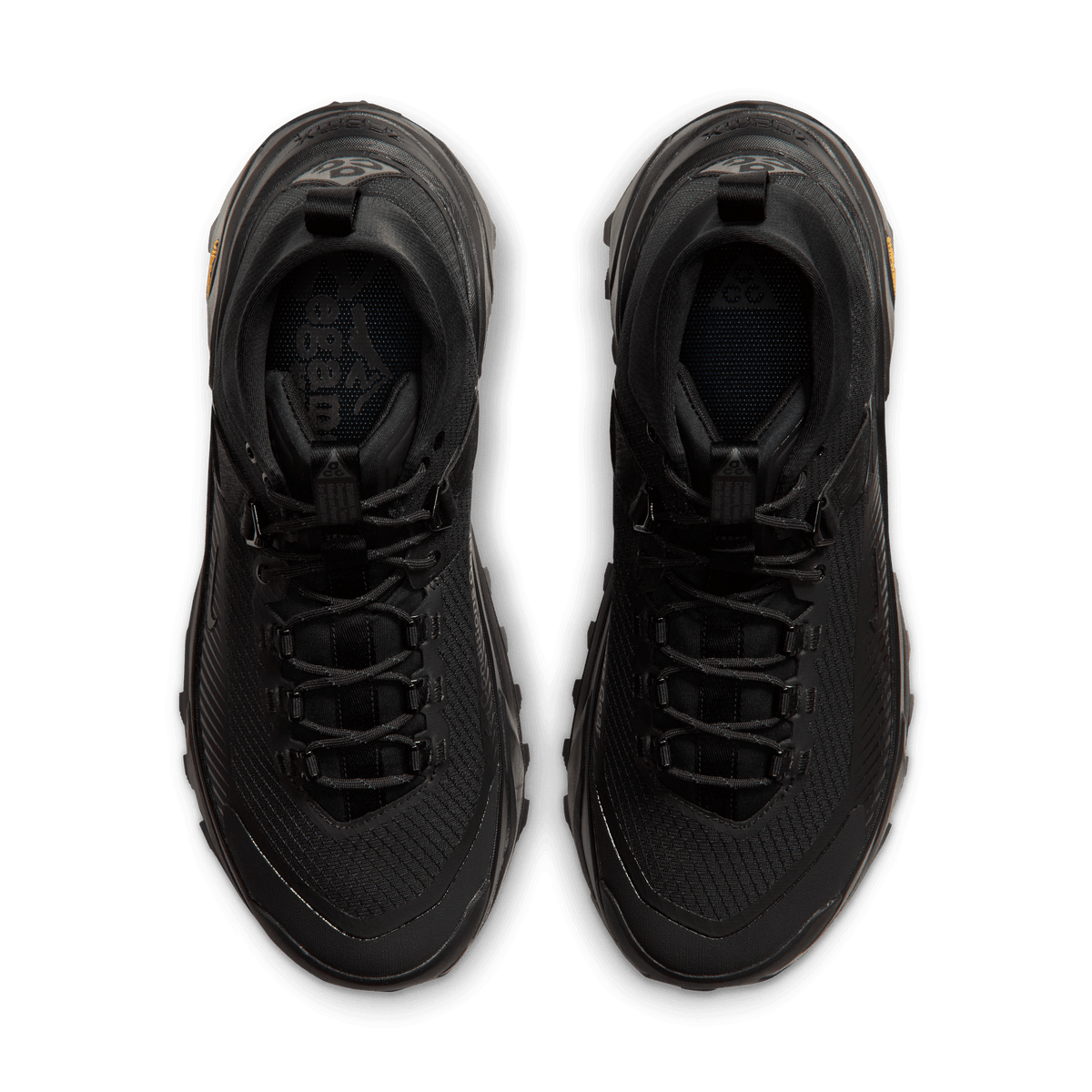 ACG Zegama Hike 'Black Anthracite'