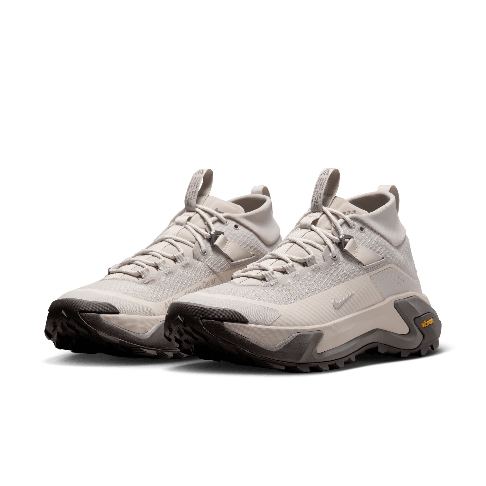 ACG Zegama Hike 'Cream II'