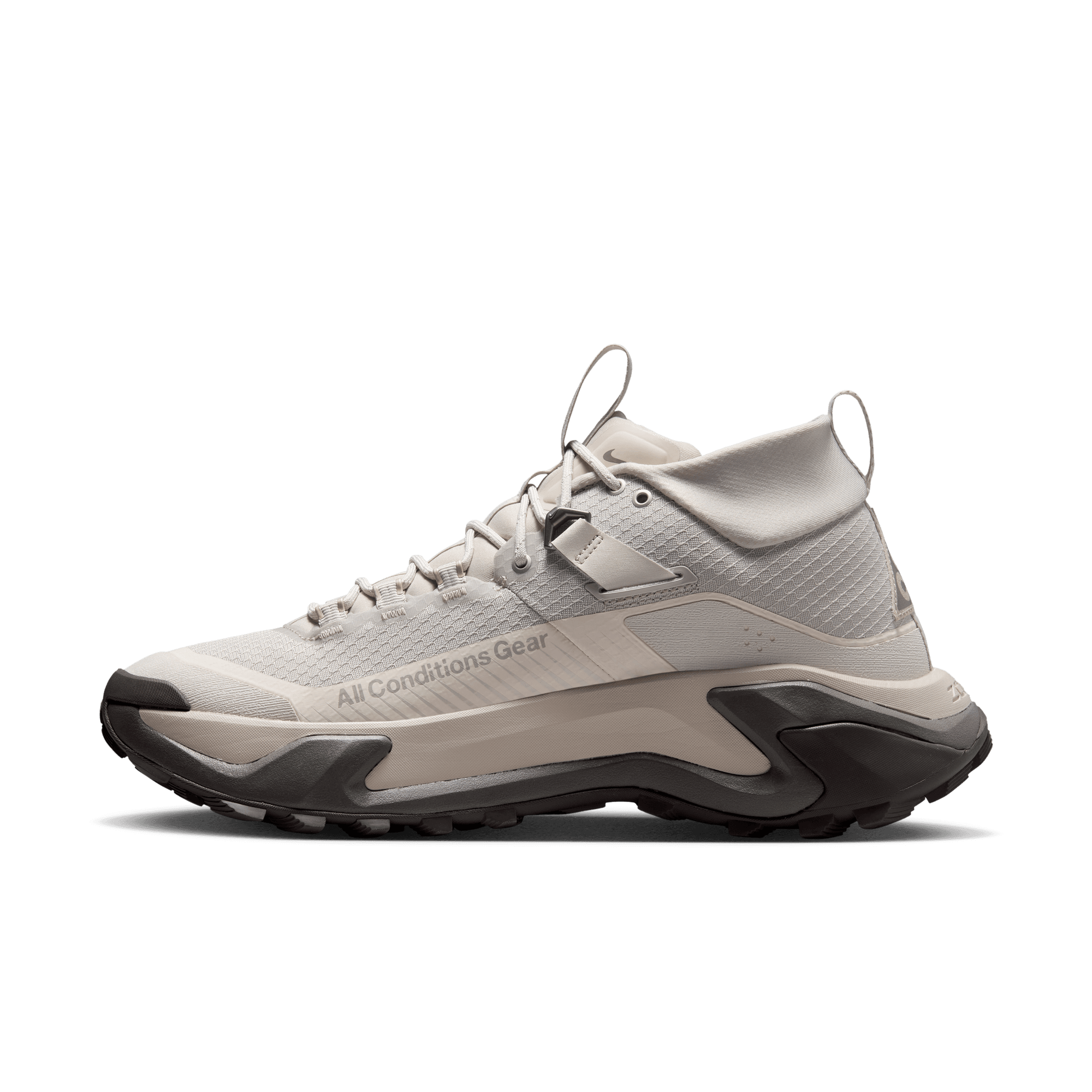 ACG Zegama Hike 'Cream II'