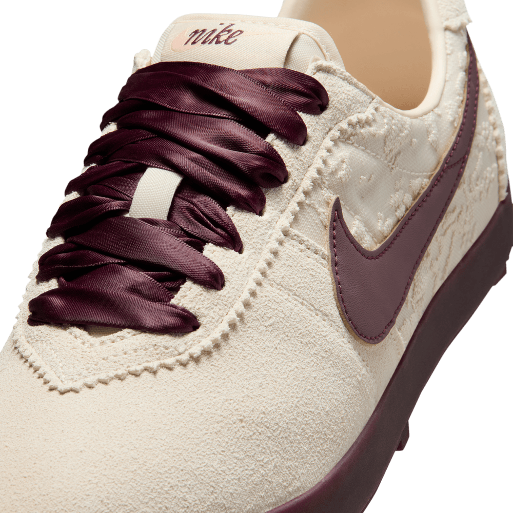 W Astrograbber Leather SE 'Light Cream Burgundy Crush'