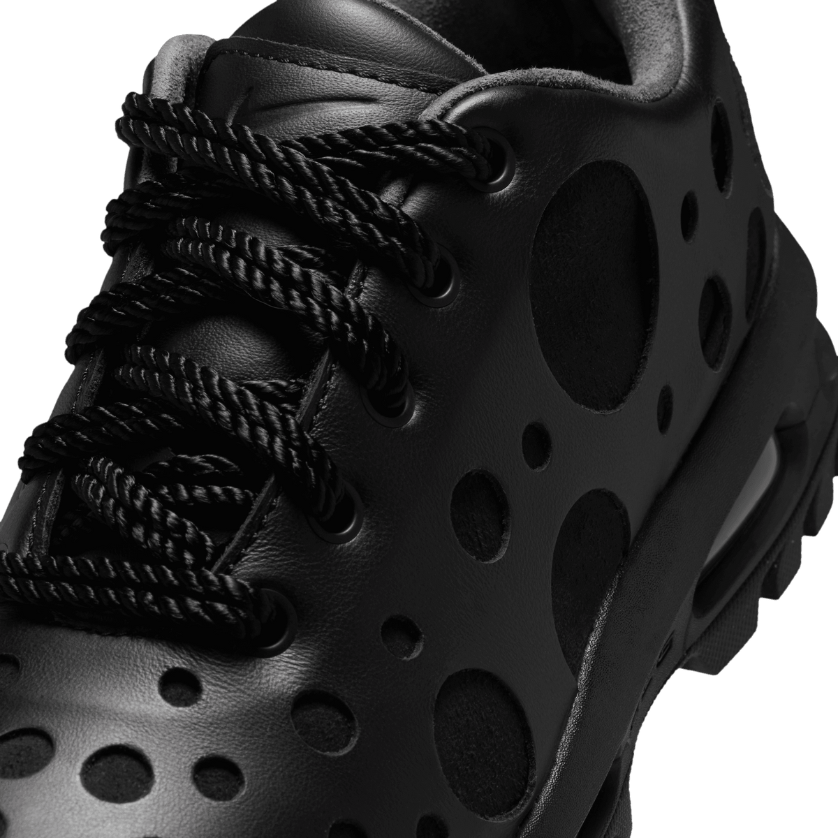 Air Max Goadome Low SP QS 'Black'