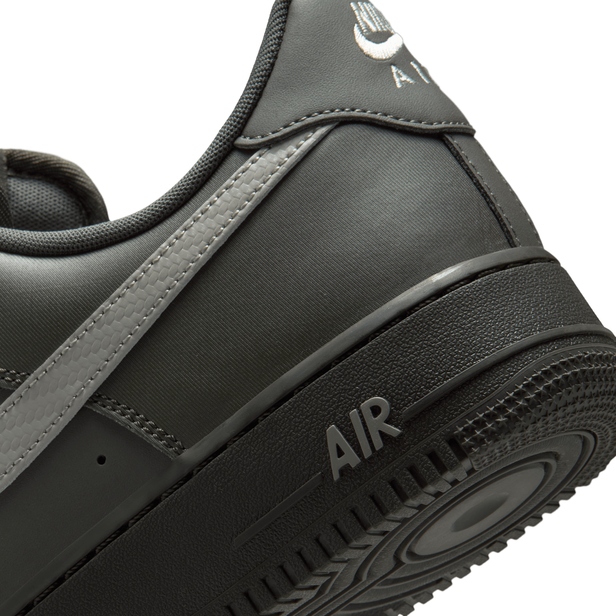 Air Force 1 '07 'Carbon Fiber Swoosh Newsprint College Grey'