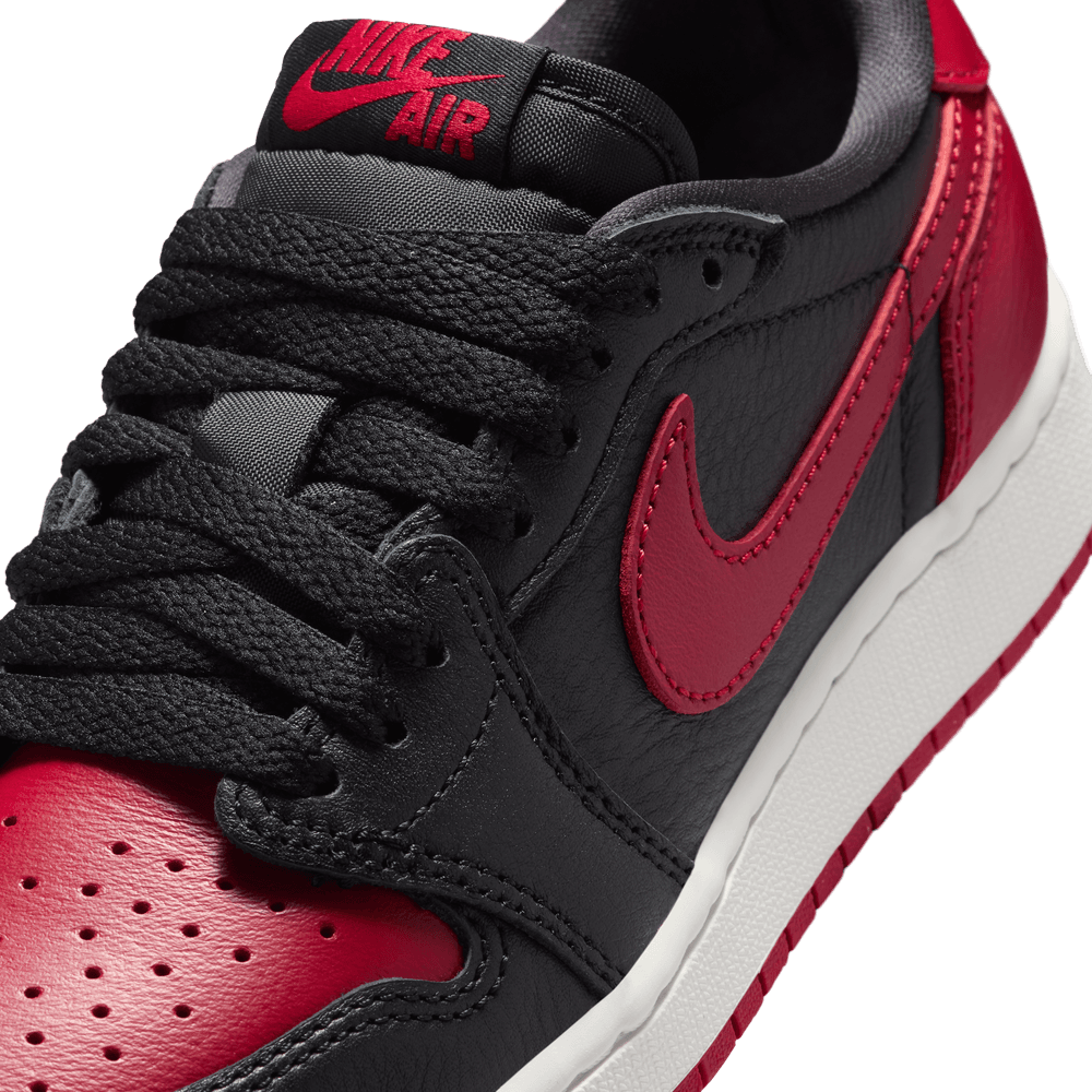Air Jordan 1 Retro Low OG GS 'Banned'