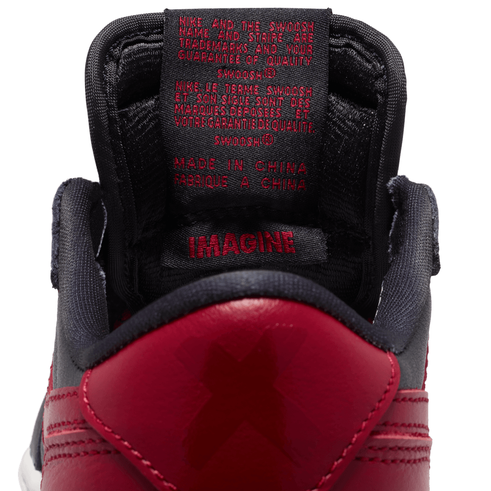 Air Jordan 1 Retro Low OG GS 'Banned'