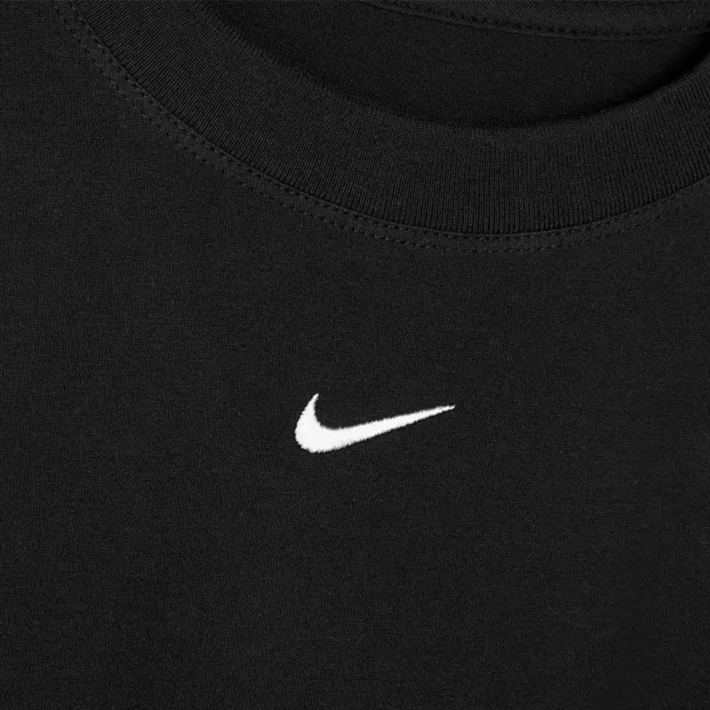 W Sportswear Essentials Tee 'Black'