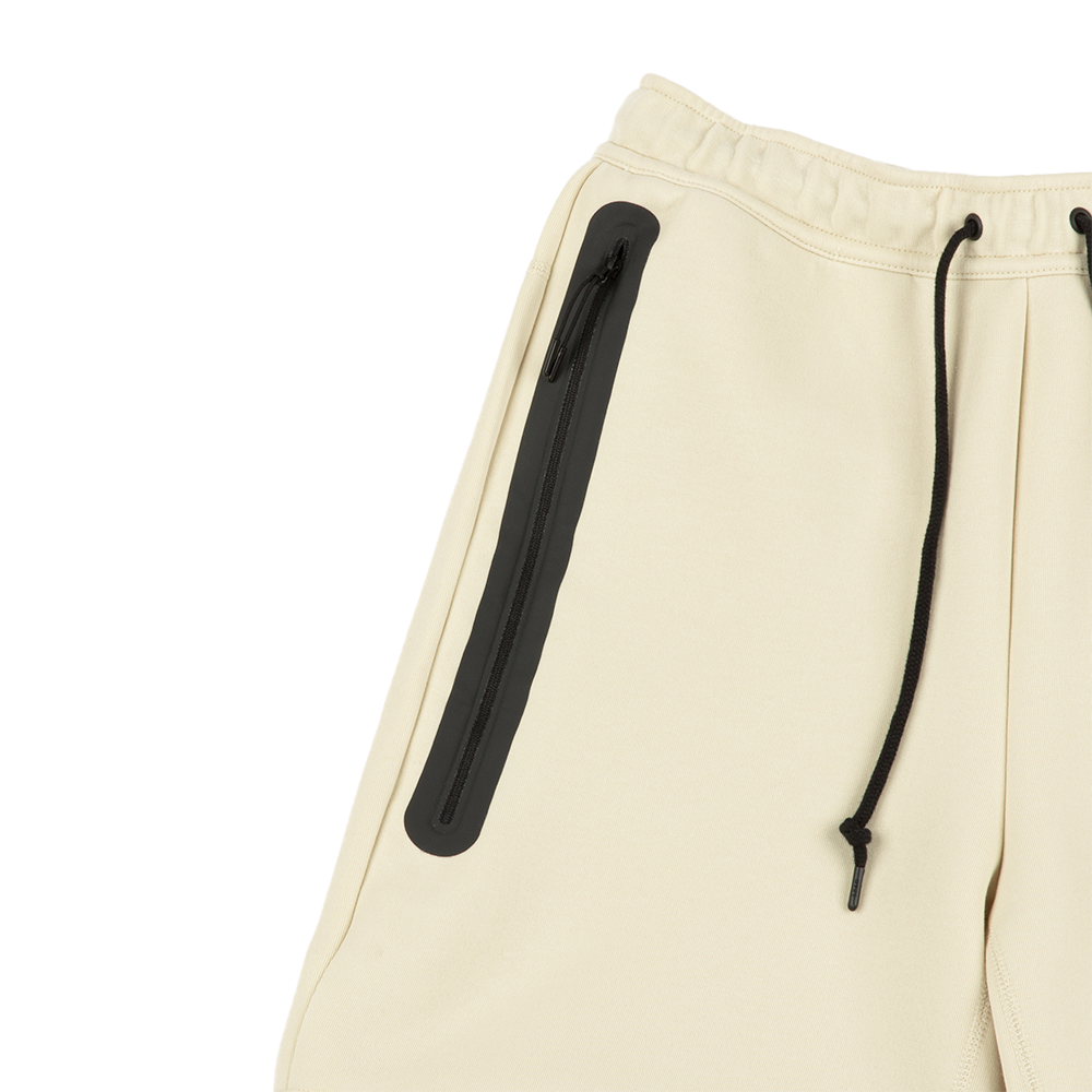 NSW Tech Fleece Shorts 'Light Khaki'