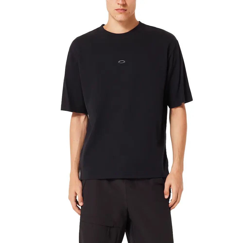 Metal Rise Tee 'Blackout'
