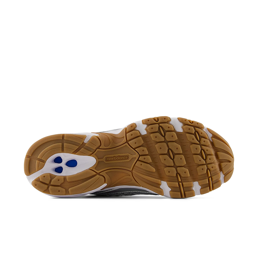 740 Bungee GS 'Monarch Burgundy'