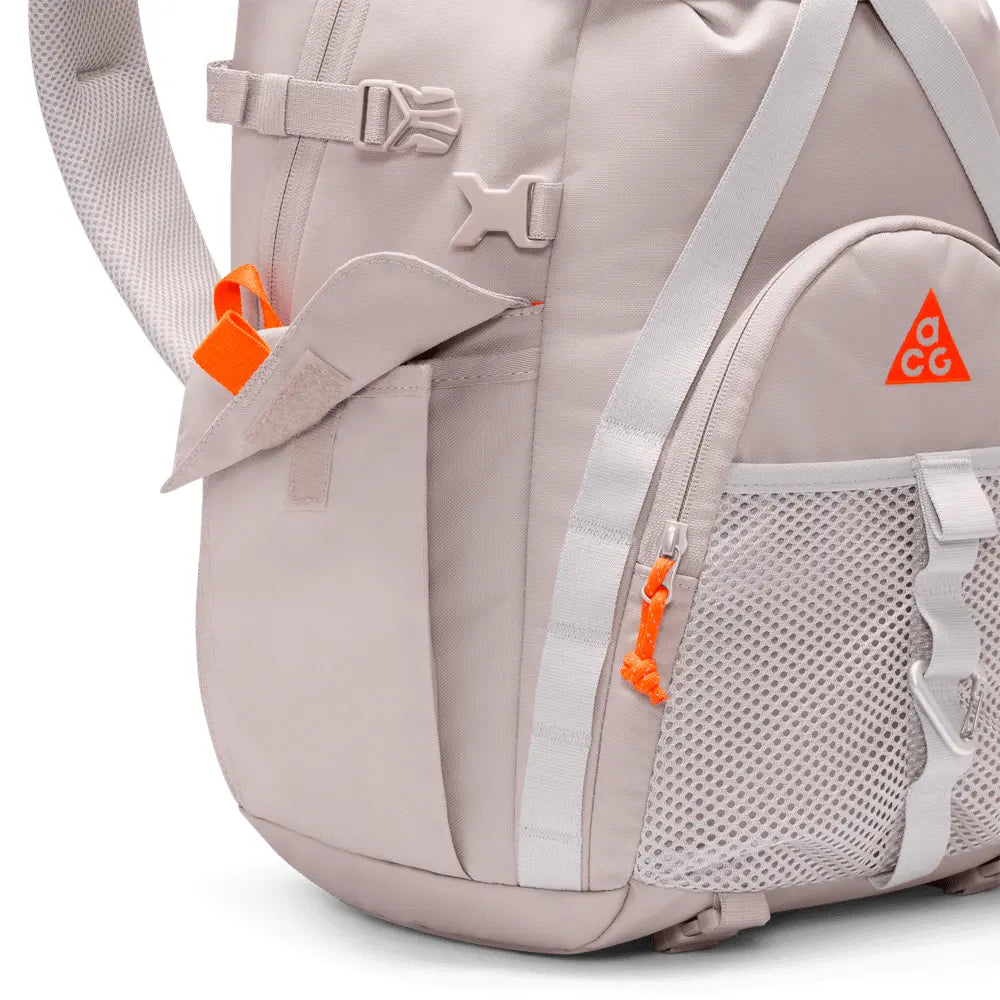 ACG "DAYMAX" Backpack (25L) 'College Grey'