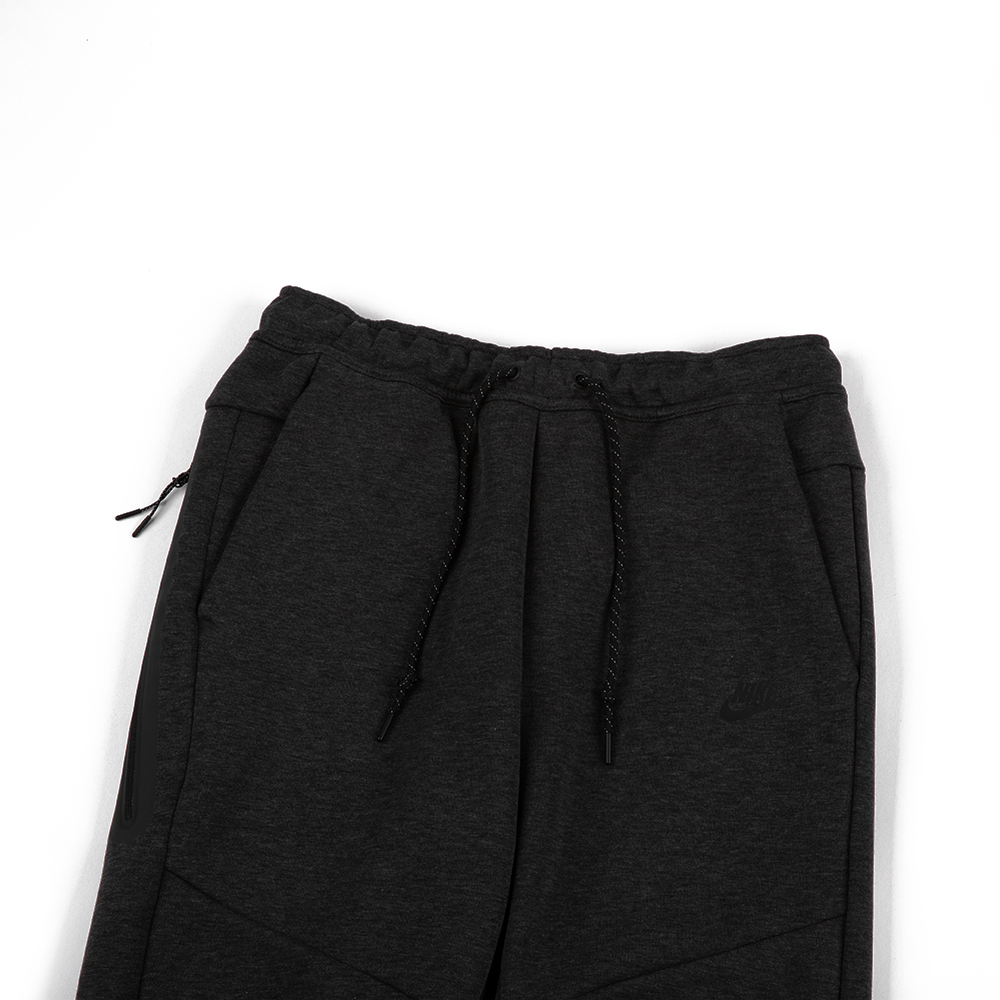 Tech Fleece Joggers 'Black Heather'