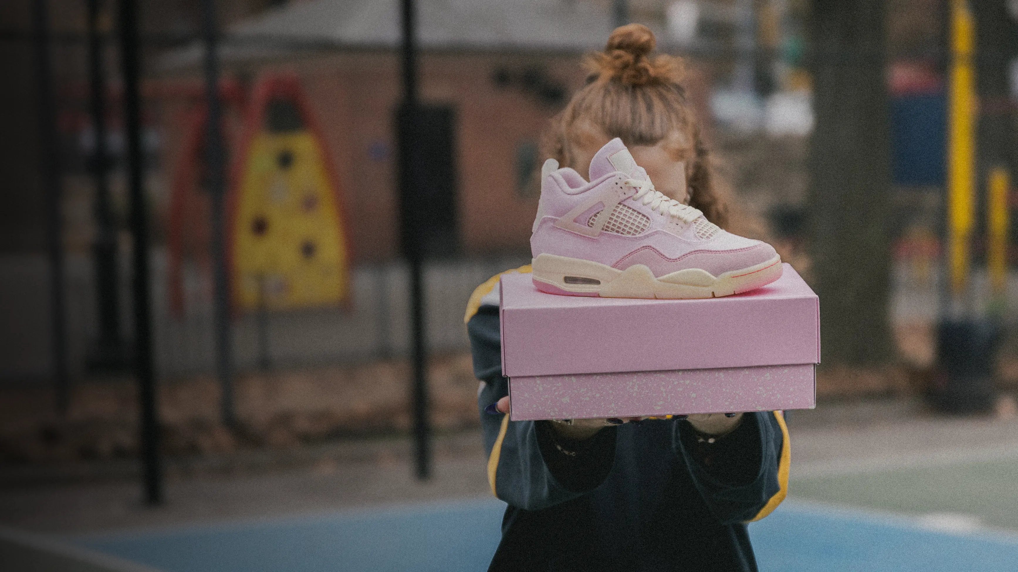 slider image slider_item_UNCAyG