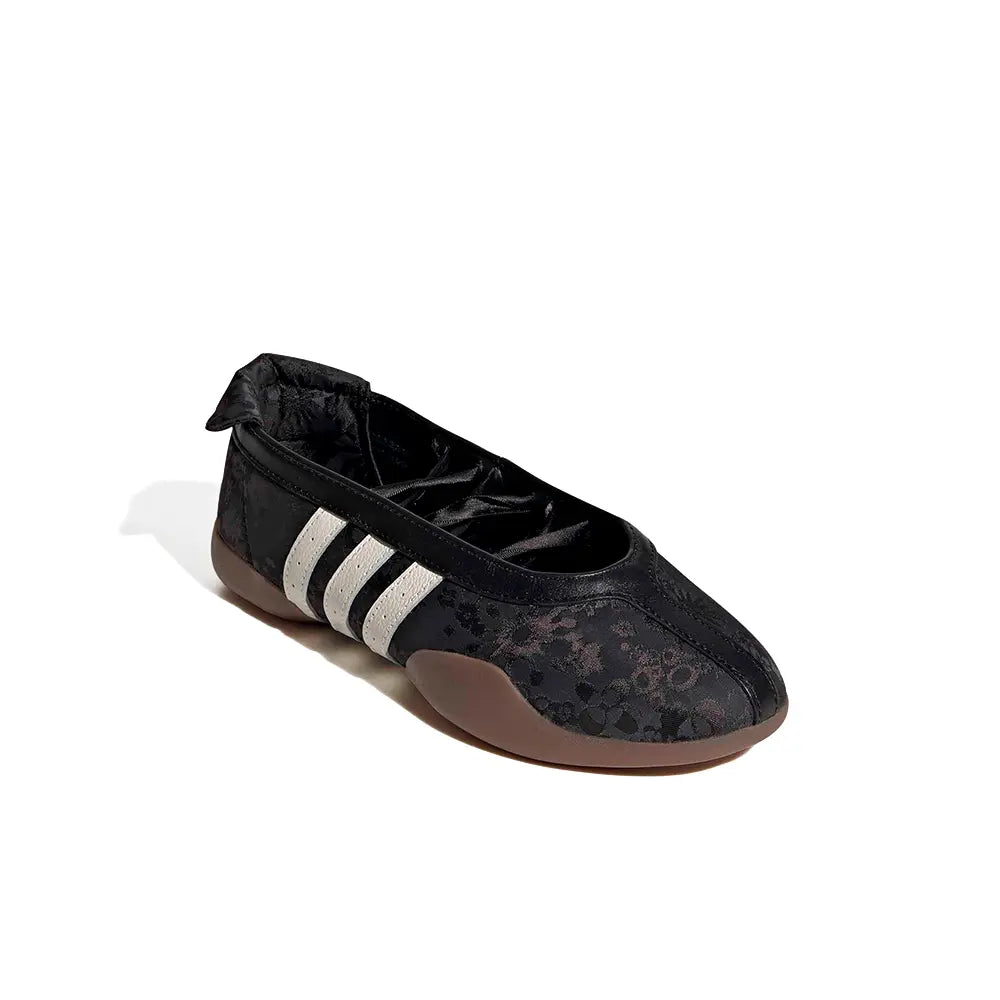W Taekwondo Mei Ballet 'Liberty London Black Floral Gum'