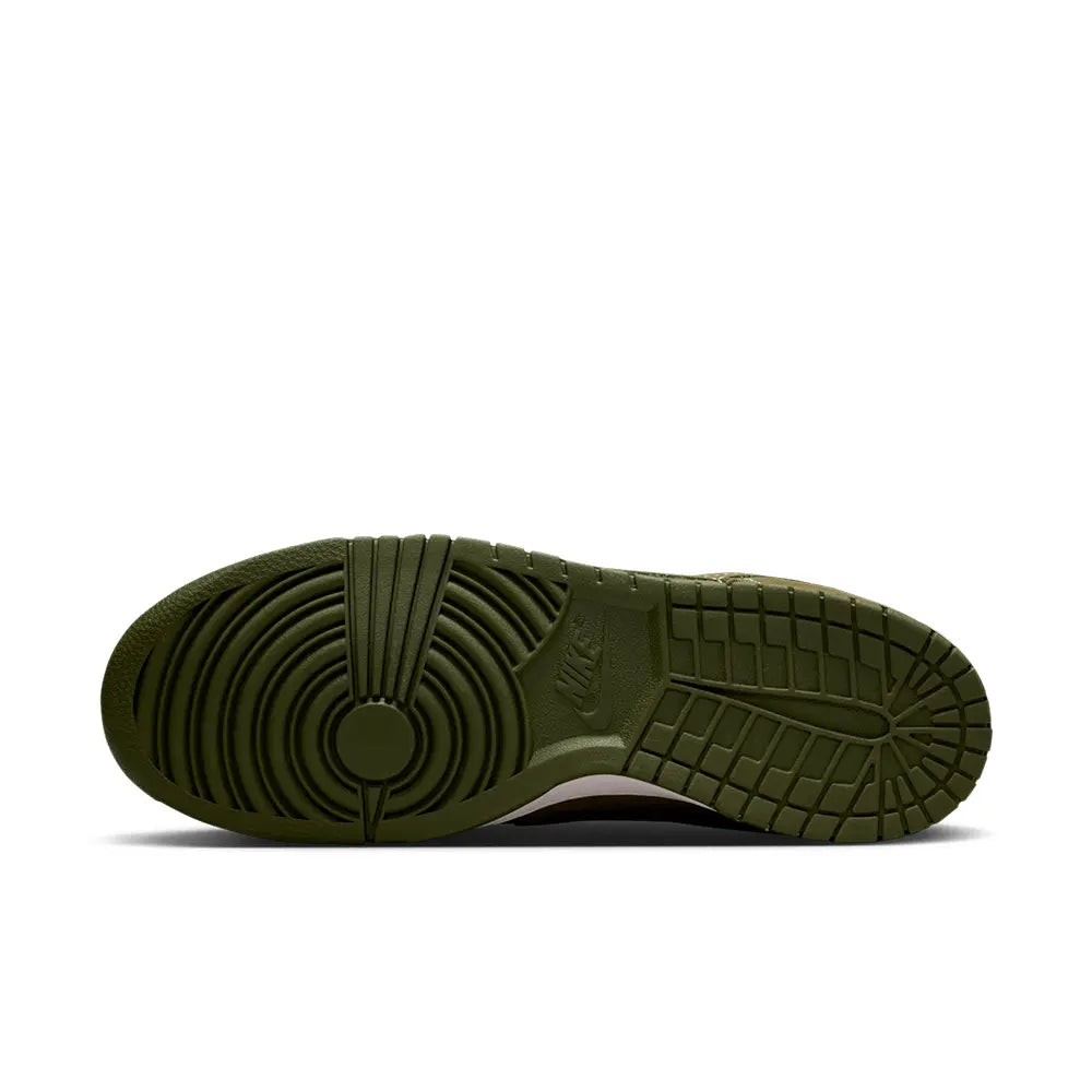 Dunk Low 'Medium Olive Summit White'
