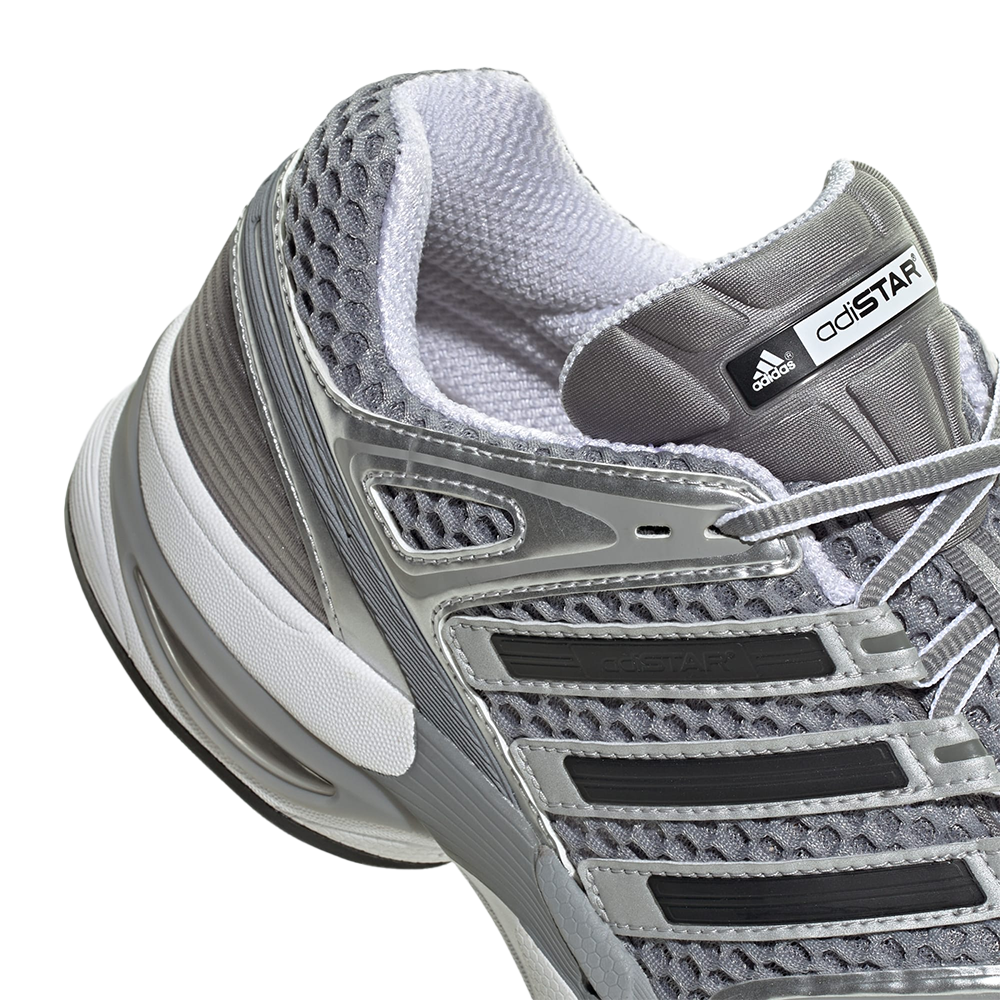 Adistar Control 5 'Grey Three Core Black'