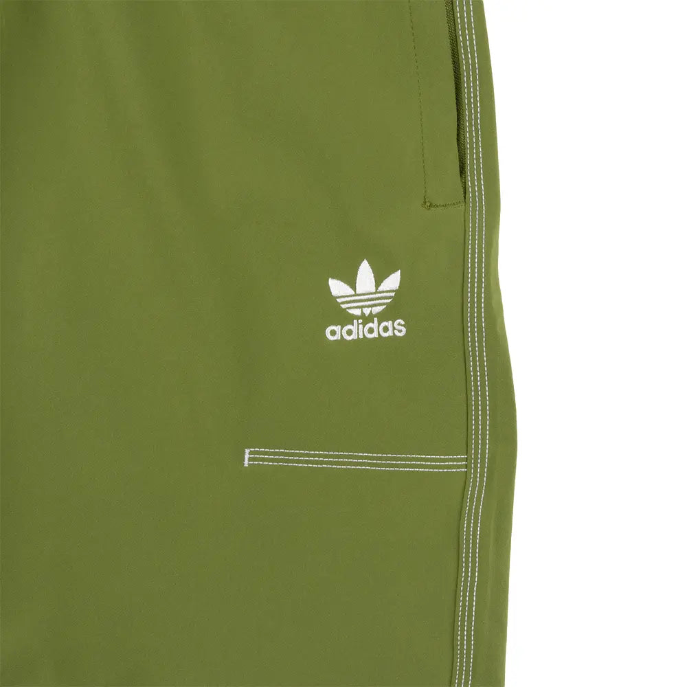Trefoil Essentials Shorts 'Tech Olive'