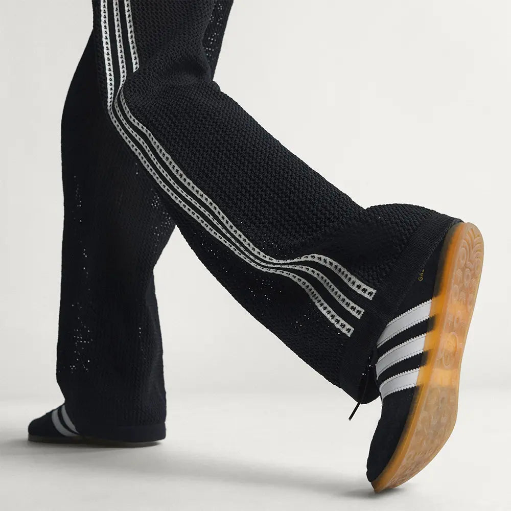 W Knitted Crochet Firebird Track Pants 'Black'