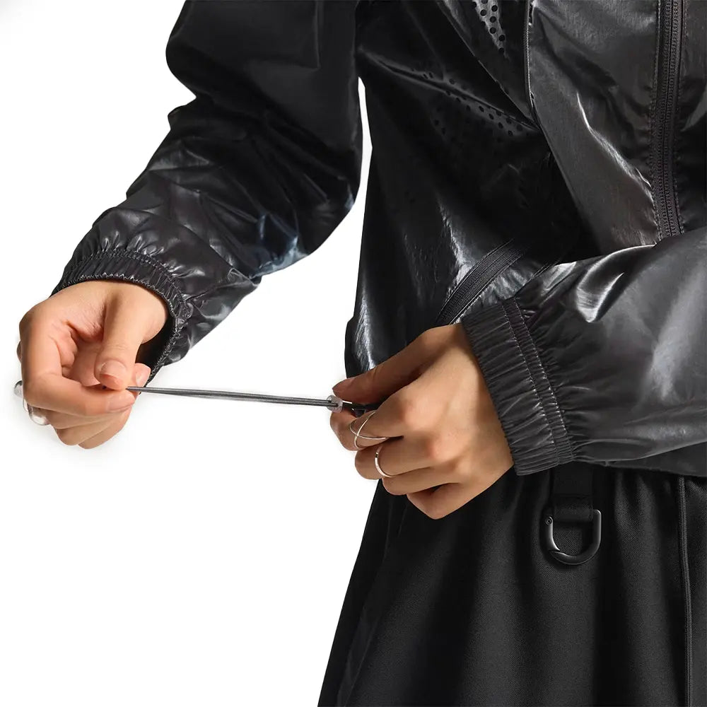 W F50 Tracktop 'Utility Black'