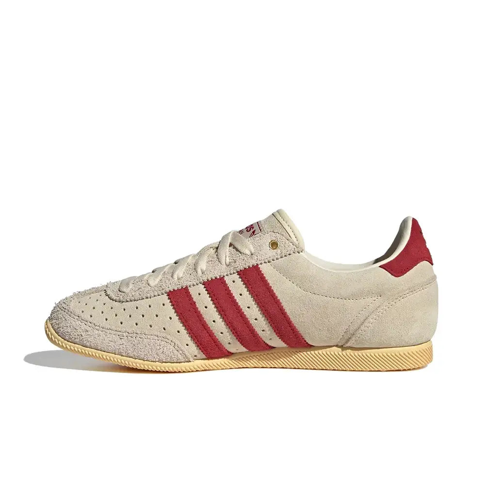 W Japan 'Warm Vanilla Team Victory Red'