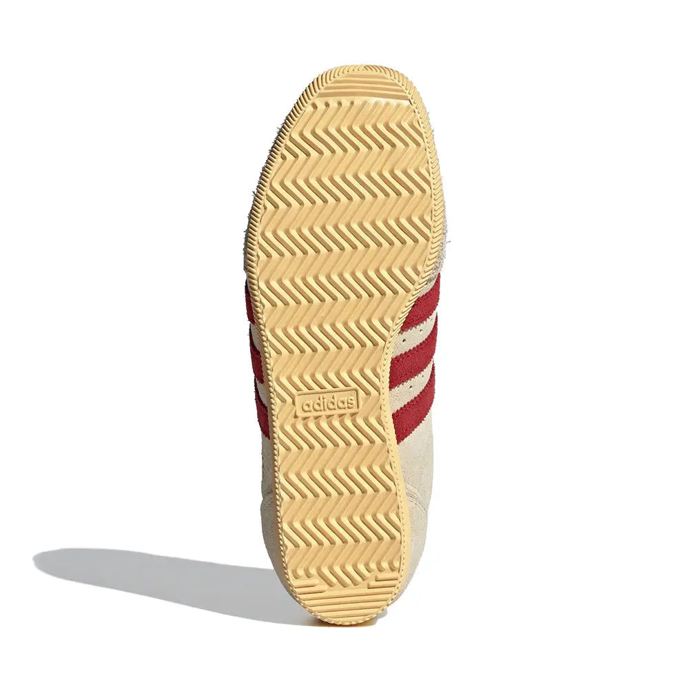W Japan 'Warm Vanilla Team Victory Red'