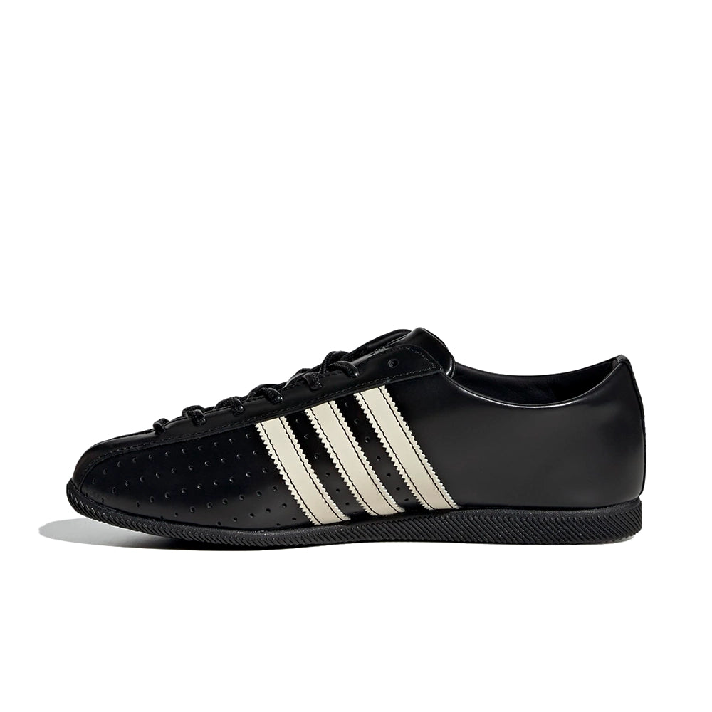W Japan Lux 'Core Black Cream White'