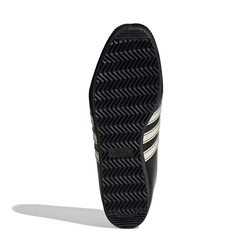 W Japan Lux 'Core Black Cream White'