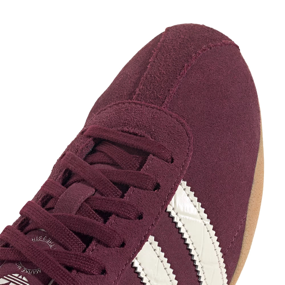W Tokyo 'Maroon Cream White'